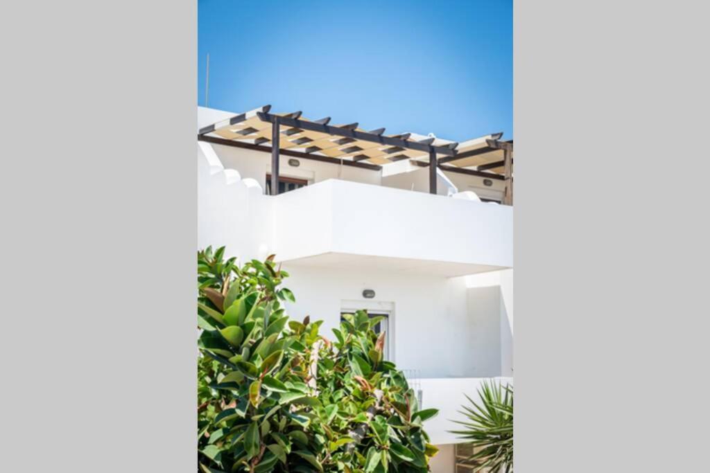 Brizet Apartments Sea View Pollonia Exterior foto