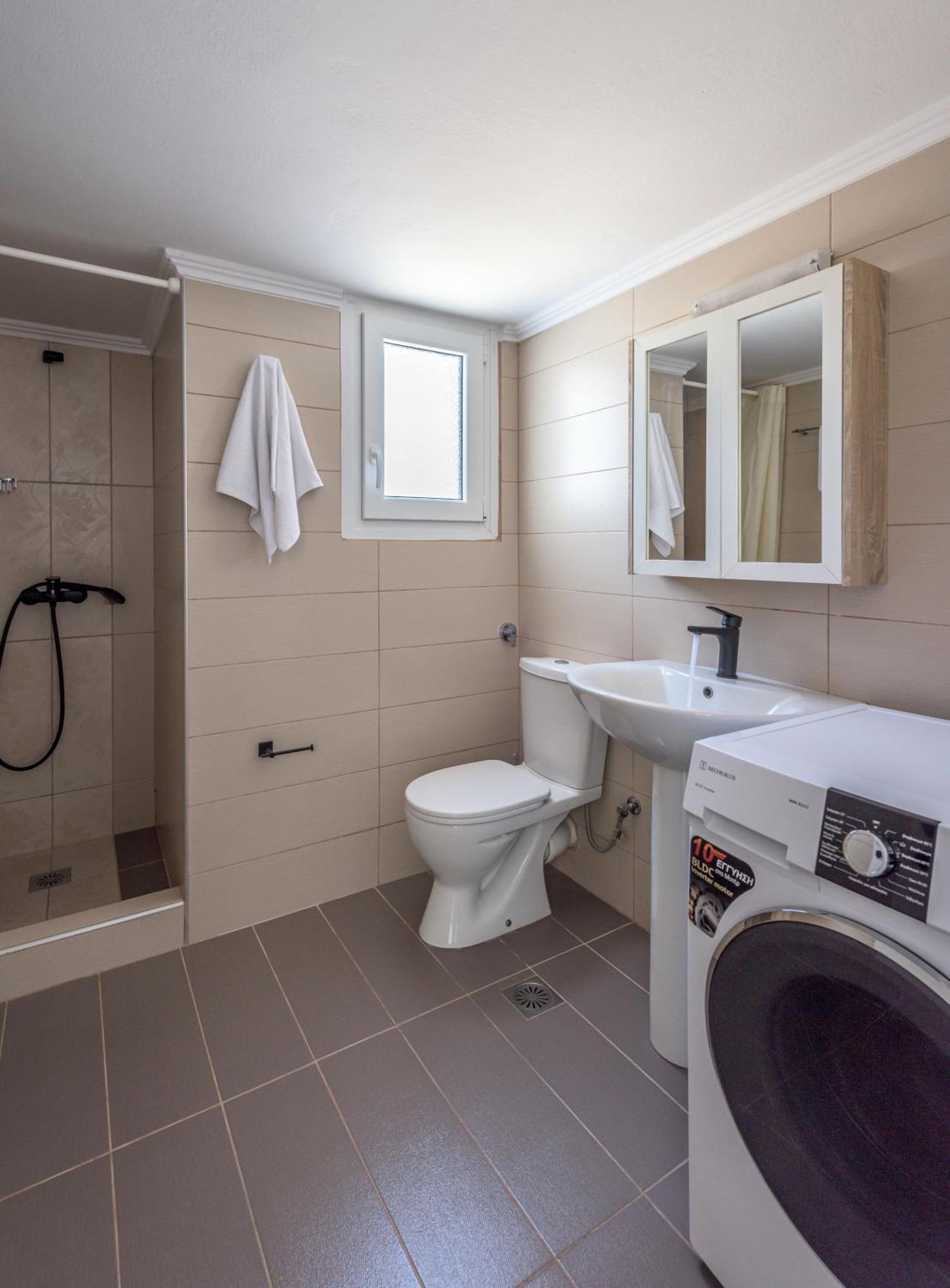 Brizet Apartments Sea View Pollonia Exterior foto